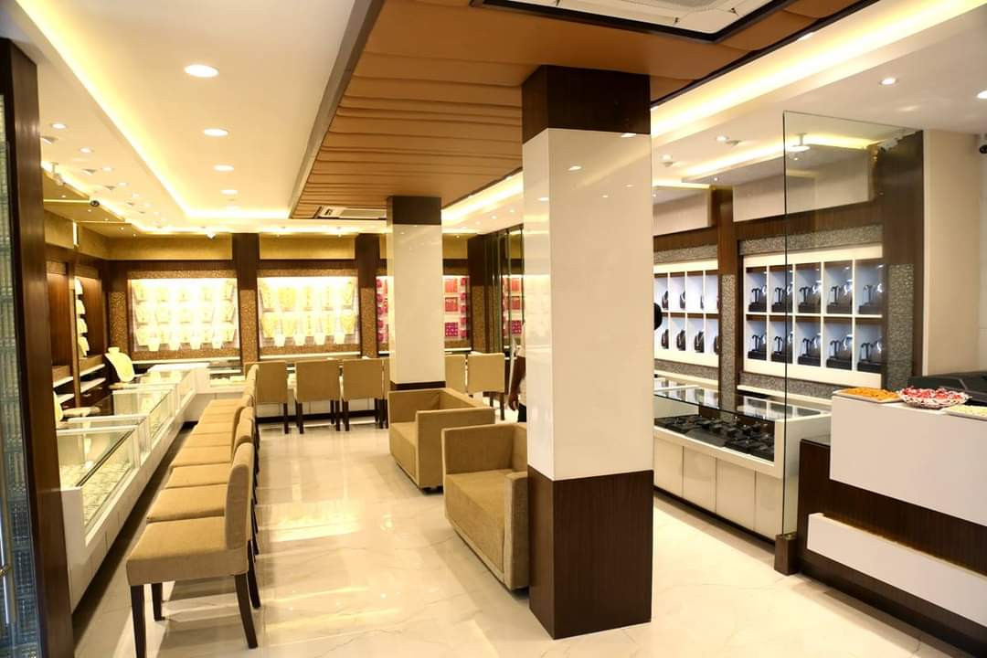 HAYRA GOLD & DIAMONDS