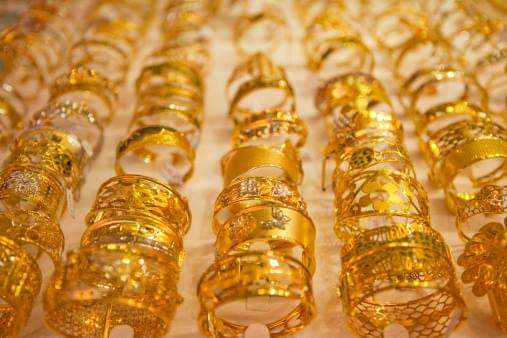 HAYRA GOLD & DIAMONDS